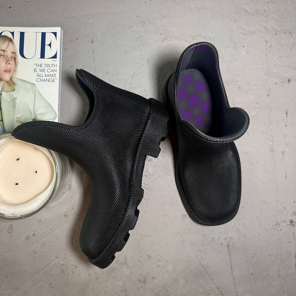 New Burberry Marsh Low Rubber Boots In Black Color Size 38 Or 8 Us